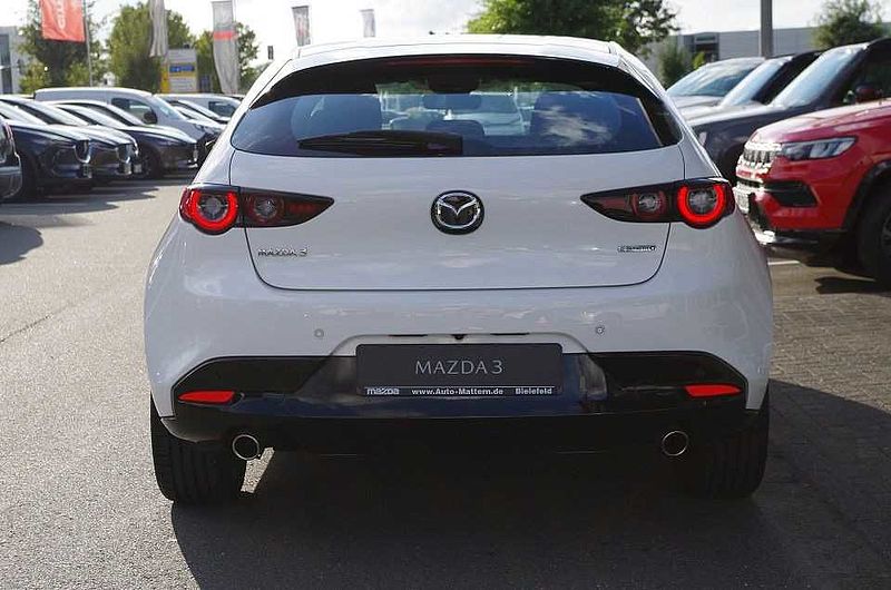 Mazda 3 SKYACTIV-G 2.0 M Hybrid Selection 18'